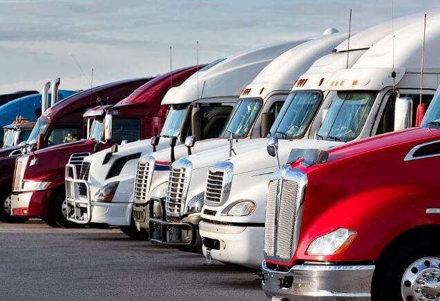 Elevate Fleet Management with Cutting-Edge Tracking Solutions